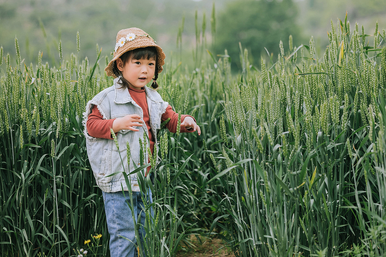 被风吹过的夏天（图ZMjU2Nzc1ODAw） - 人像摄影 - 站酷设计师烟台美食摄影师酋原创素材 - 站酷ZCOOL