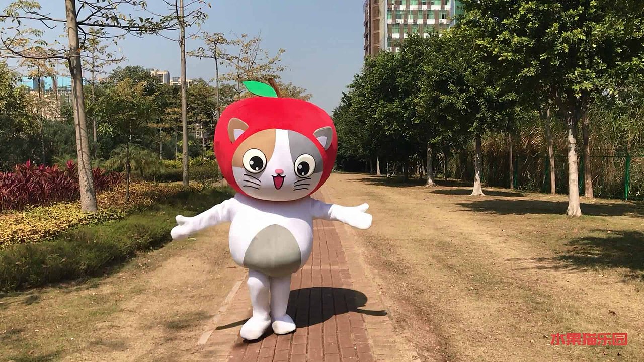 苹果猫人偶--在公园里疯（图ZMTA3MDIyNzky） - 其他摄影 - 站酷设计师水果猫乐园原创素材 - 站酷ZCOOL