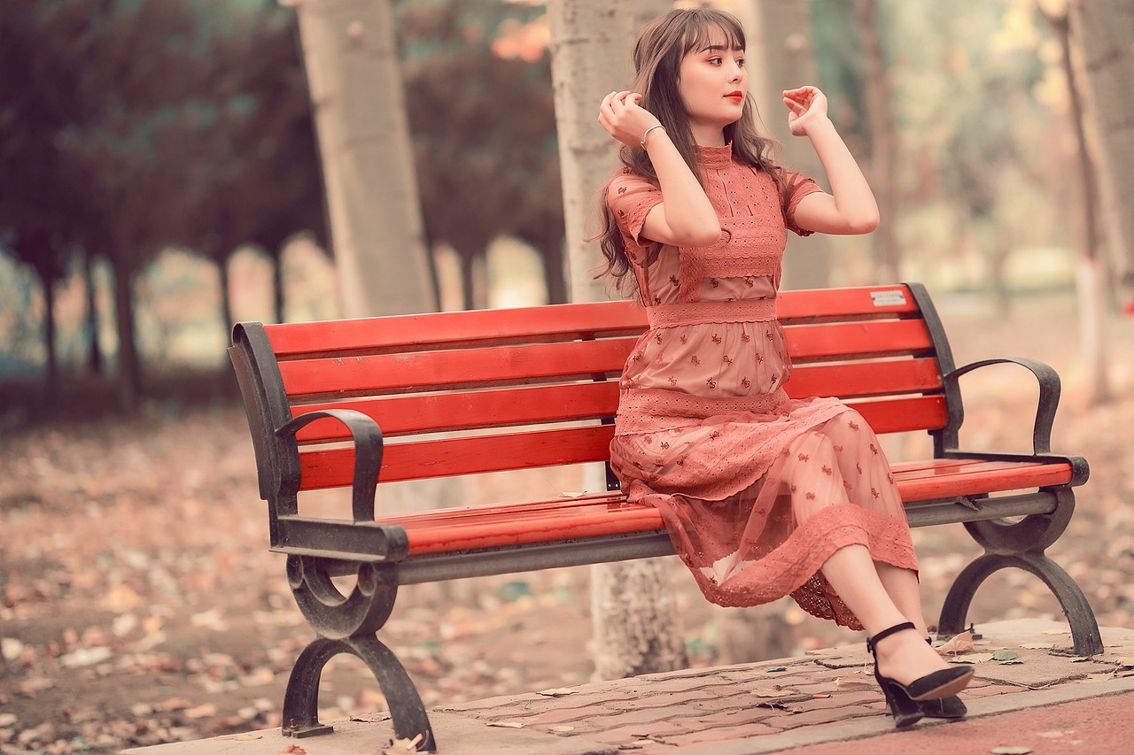 脉脉深秋思（图ZMTgxMTcxMDMy） - 人像摄影 - 站酷设计师格非映画原创素材 - 站酷ZCOOL