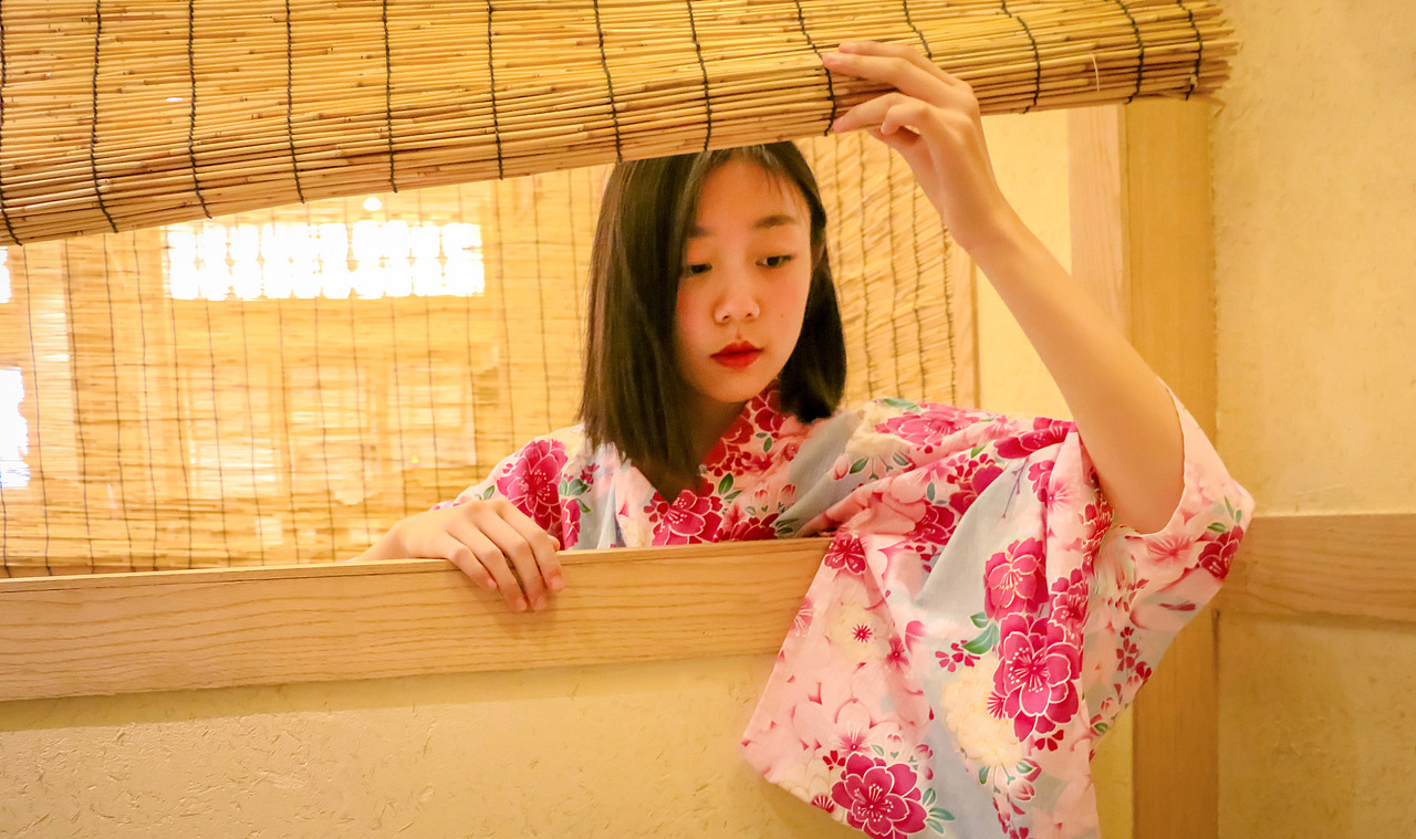 岁月有风尘 绝代有佳人