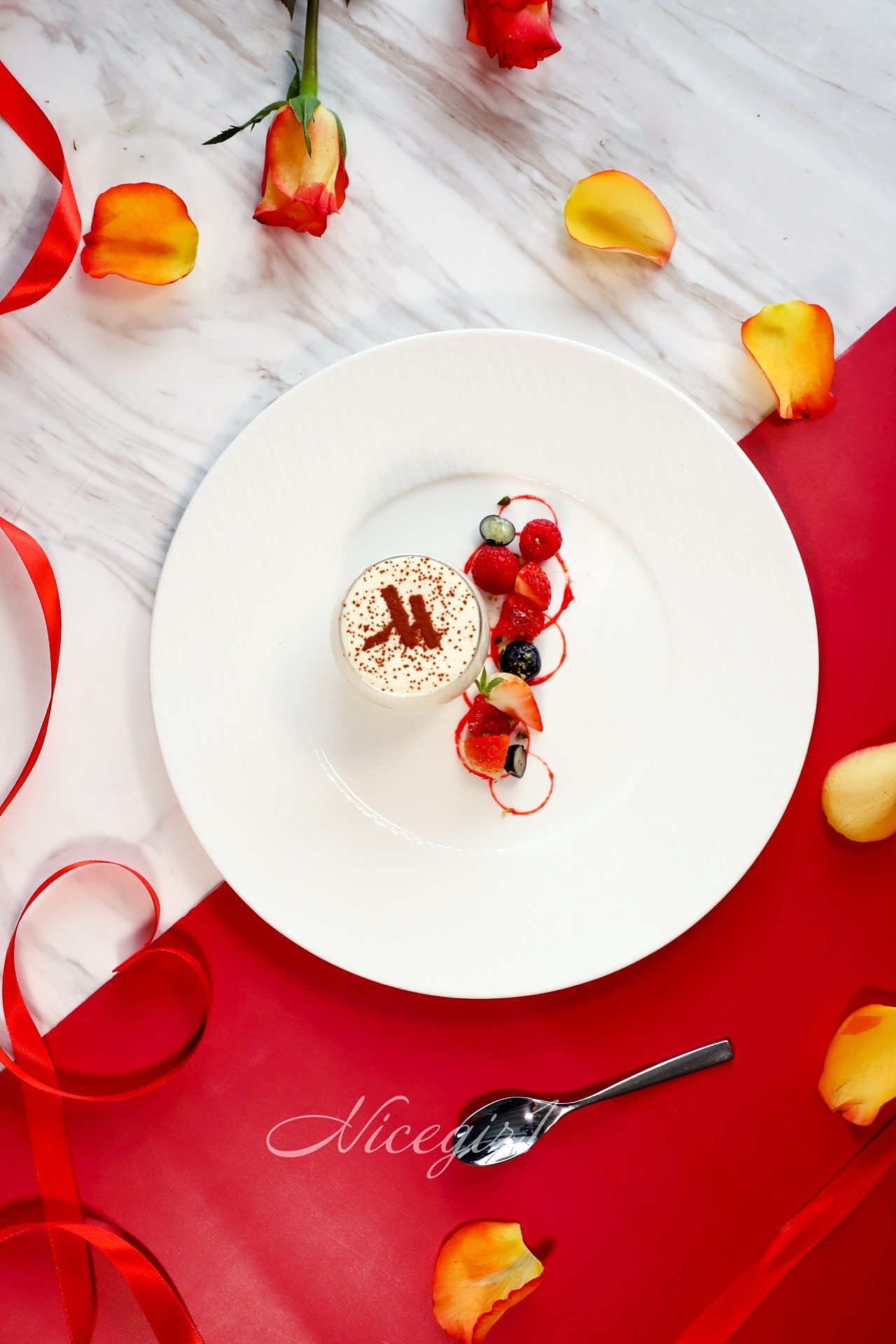 情人节提拉米苏西餐