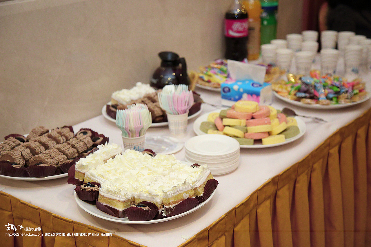 聚会晚会毕业 婚庆策划活动 求婚拍摄 晚宴婚纱照拍摄（图ZMTc0Mjk5NDY0） - 人像摄影 - 站酷设计师古斯广告原创素材 - 站酷ZCOOL