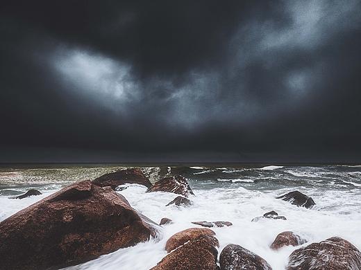 云和海/Reef and Swells