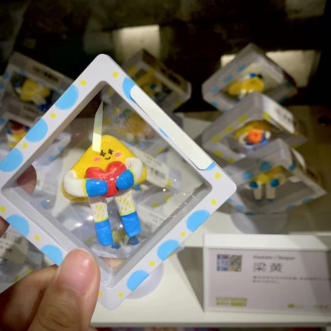 表情包设计 | 芝士仔阿黄（图ZMjYyODE5Nzcy） - 网络表情 - 站酷设计师梁黄原创素材 - 站酷ZCOOL