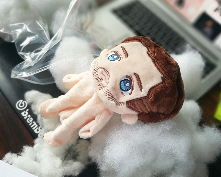 洛娃做出来还没充棉,不知道有没有人看到这种的会不寒而栗啊