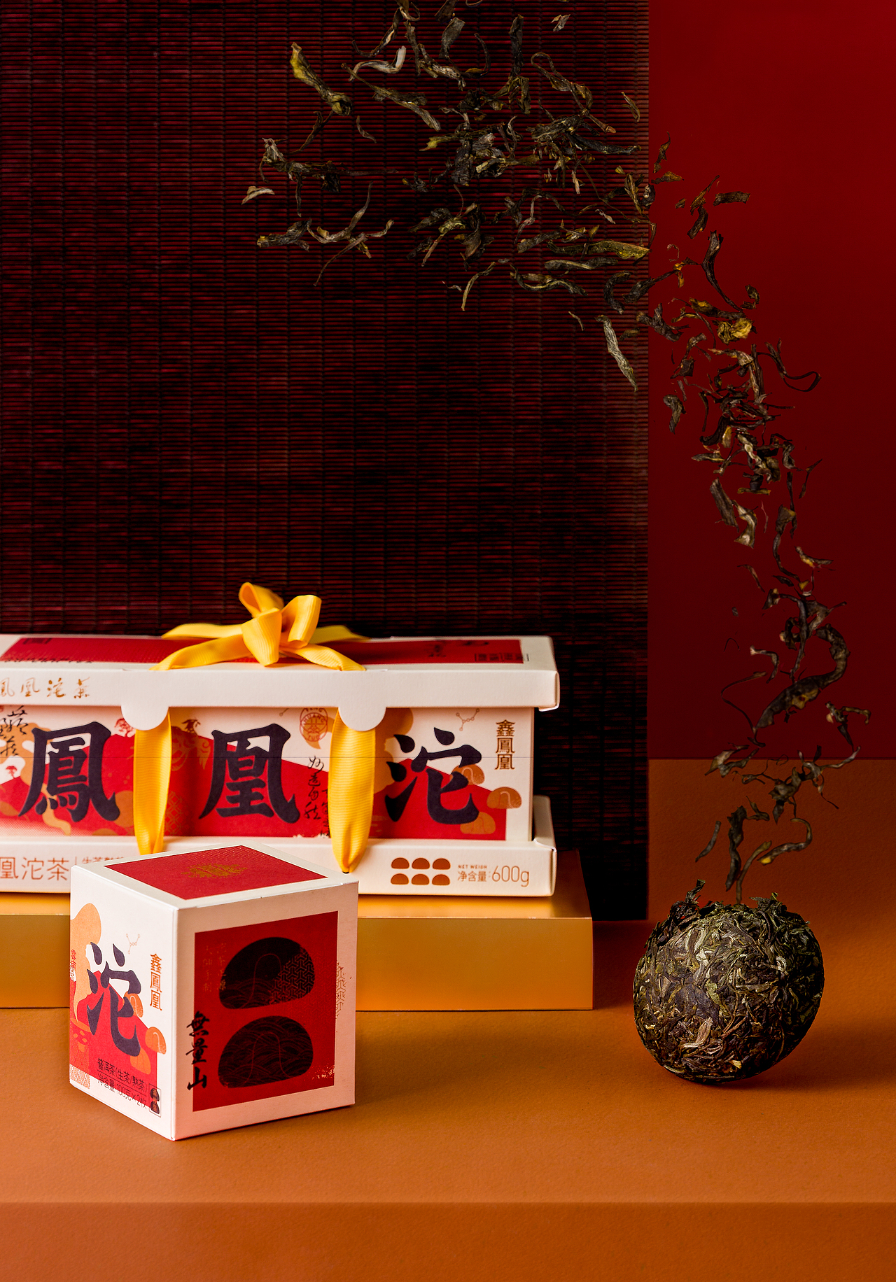 鑫凤凰凤凰沱茶品牌升级伴手礼包装设计