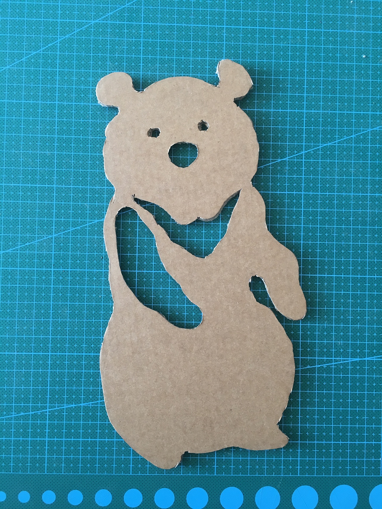 瓦楞纸动物剪影