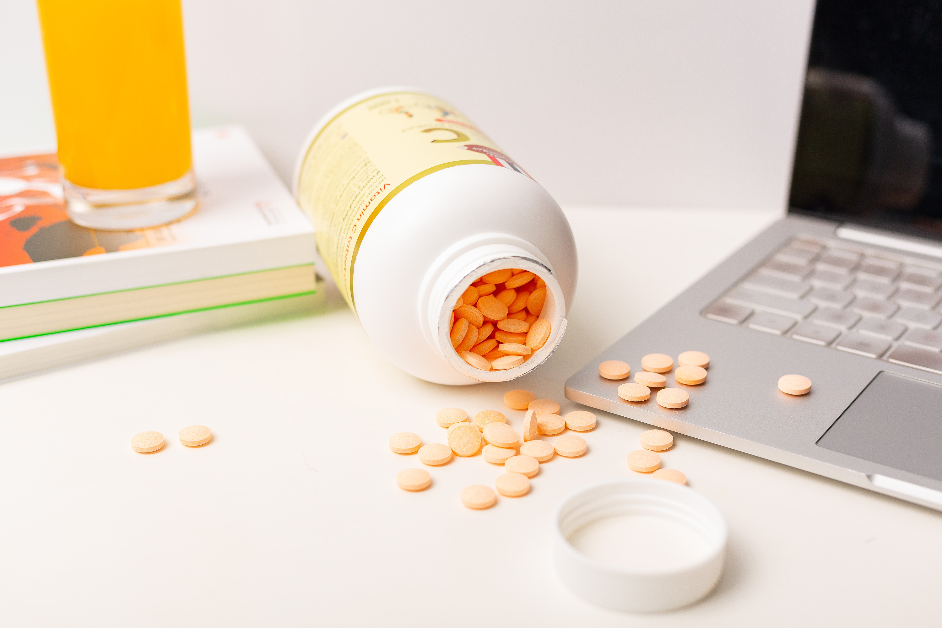 pure vita香橙味维生素c压片糖果