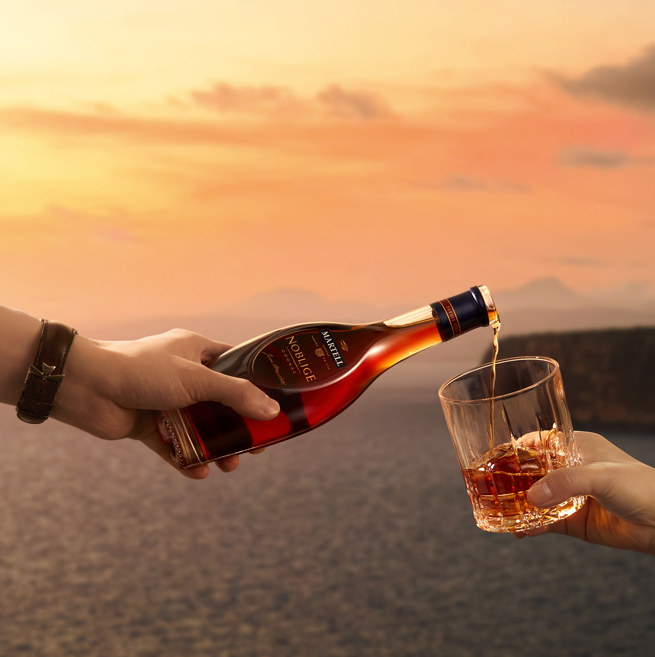 馬爹利酒類拍攝（圖ZMzM3MDY2OTA0） - 產(chǎn)品攝影 - 站酷設(shè)計師acc133原創(chuàng)素材 - 站酷ZCOOL