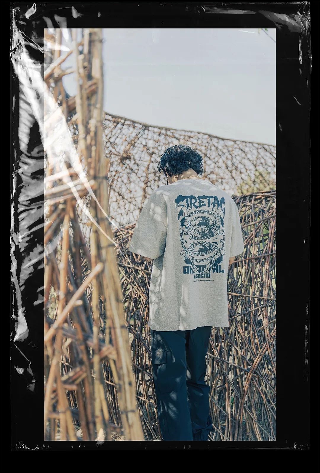 恶犬短袖（图ZMzEwNzE2MDgw） - 休闲/流行服饰 - 站酷设计师STRETAG思锐泰格原创素材 - 站酷ZCOOL