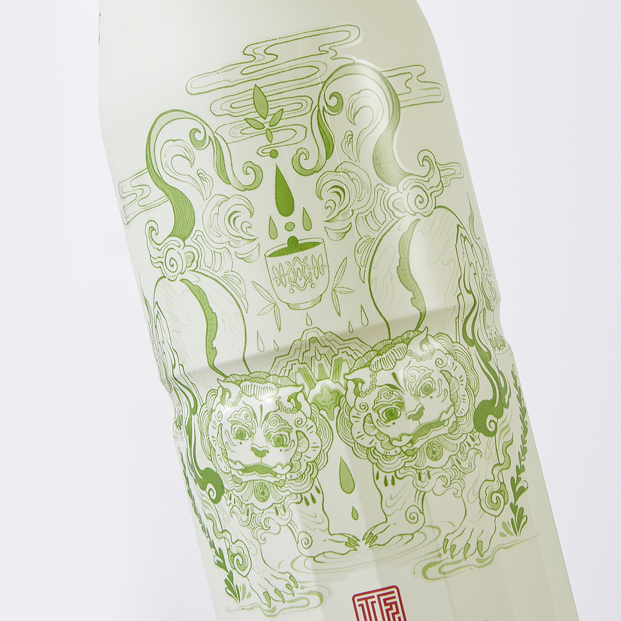 平仄-上新了故宫 联名茶饮料包装设计