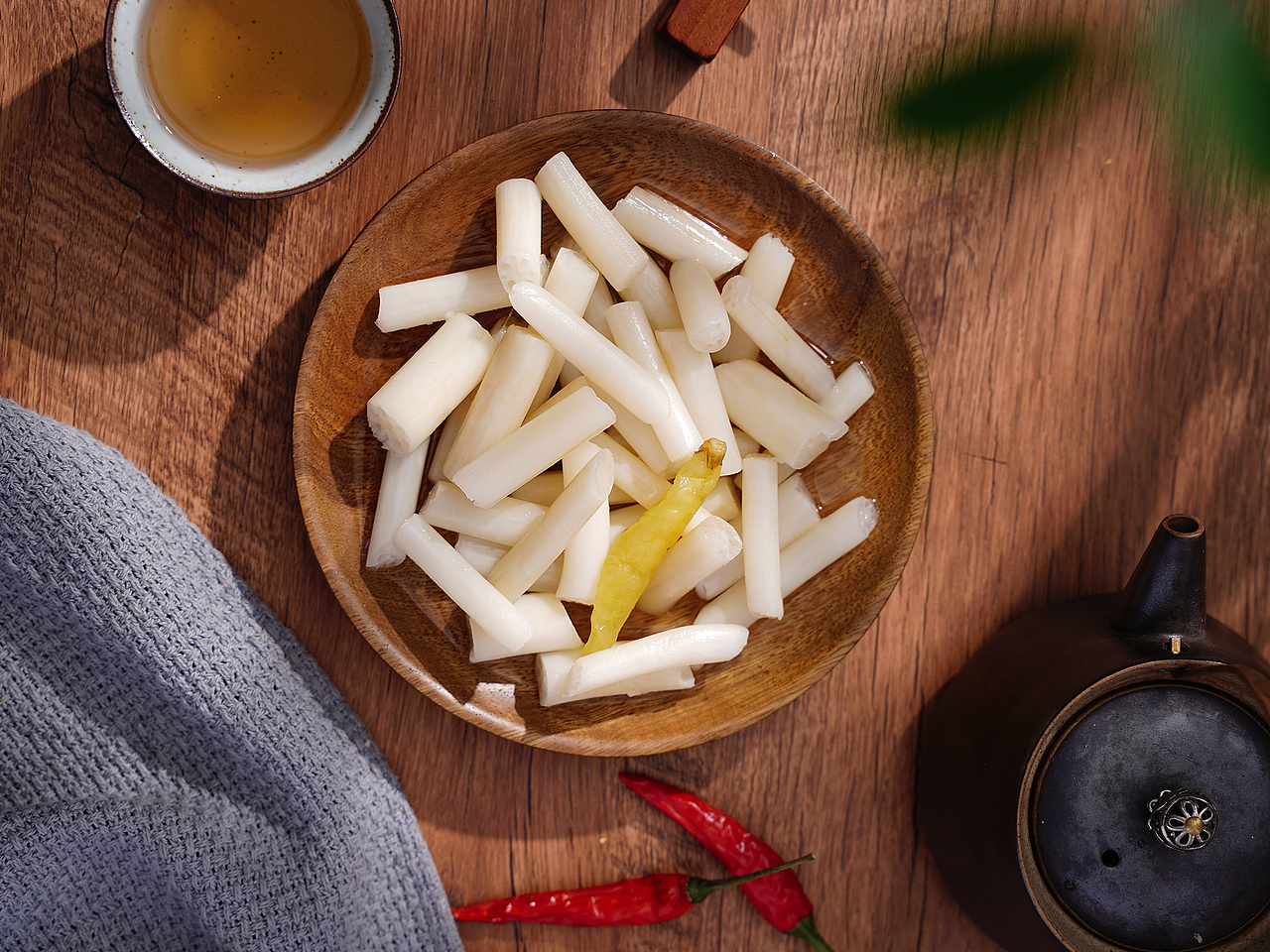 藕带拍摄,泡椒藕带,一包可以炫三碗米饭的