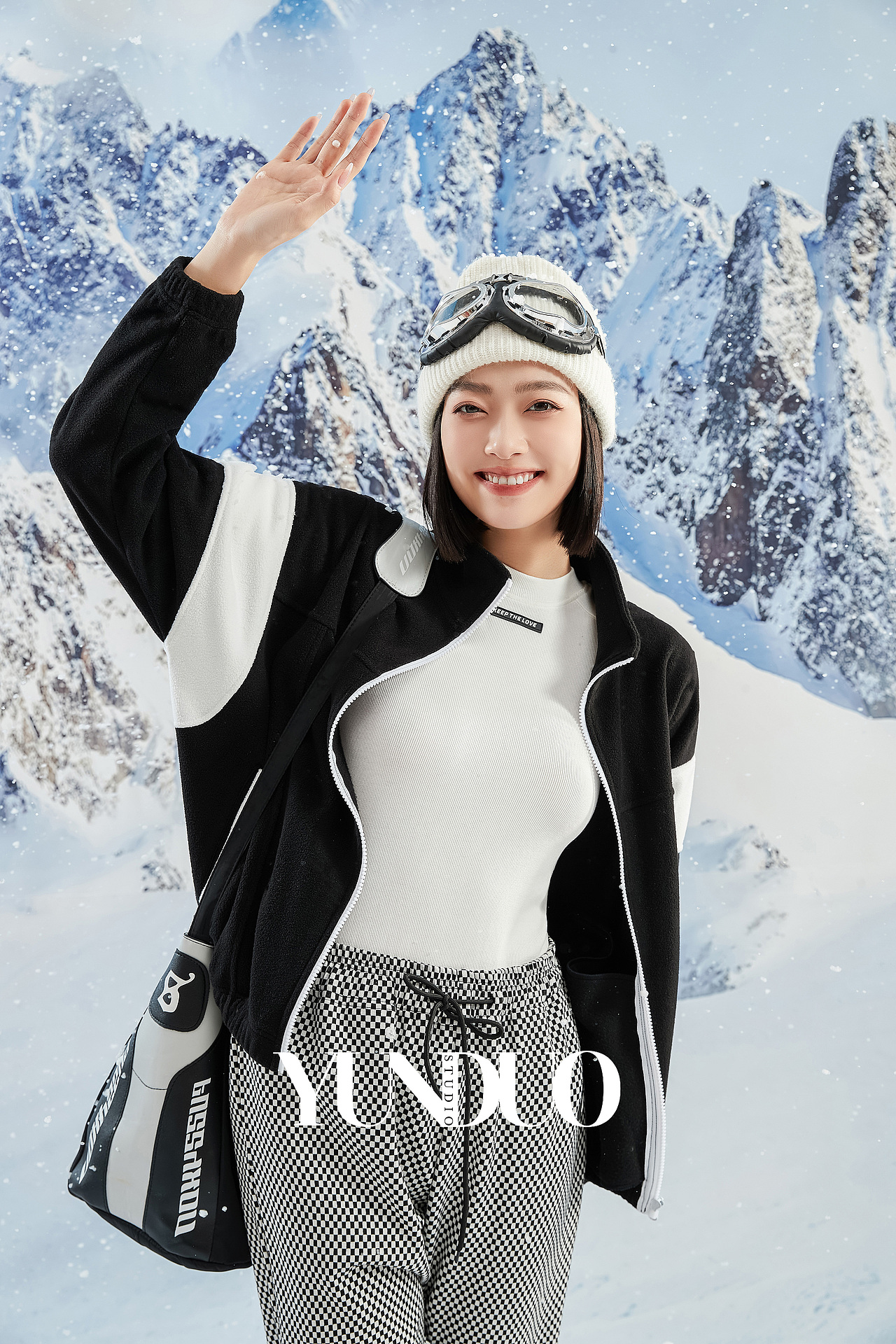 聚衣堂 摇粒绒外套影棚置景拍摄