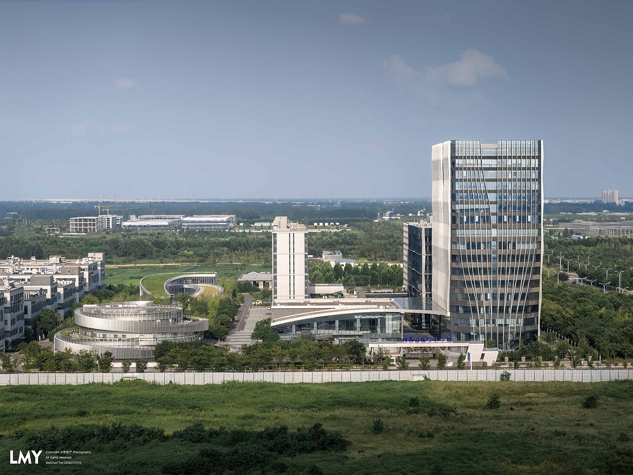 建筑摄影-《河南省医学科学院》（图ZMzQ4MjkwNTgw） - 环境/建筑摄影 - 站酷设计师李牧严原创素材 - 站酷ZCOOL