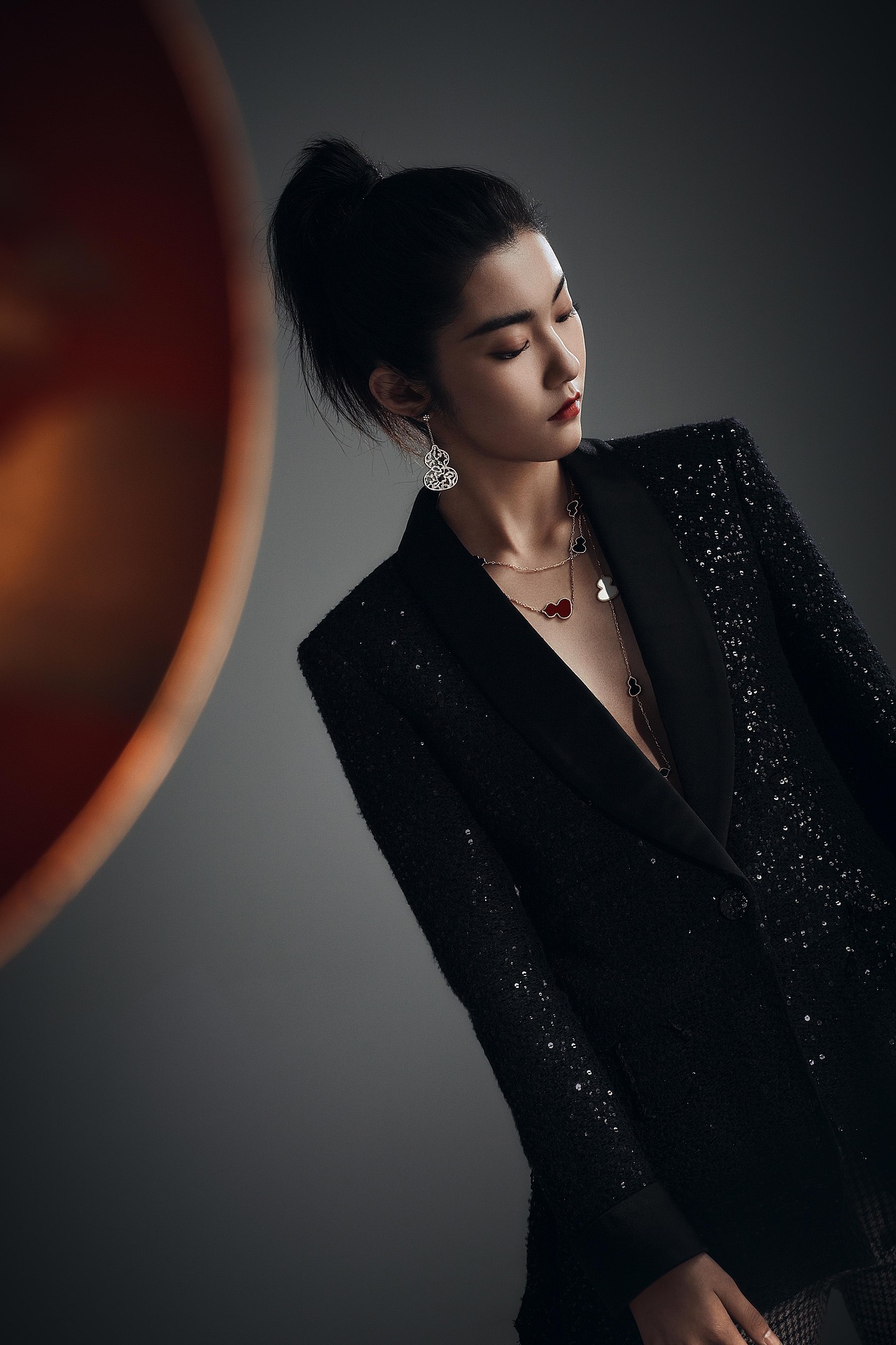 国风人像珠宝Jewellery | 杂志Magazine（图ZMzMxNjIxMzg0） - 人像摄影 - 站酷设计师杨易昌Double_E原创素材 - 站酷ZCOOL