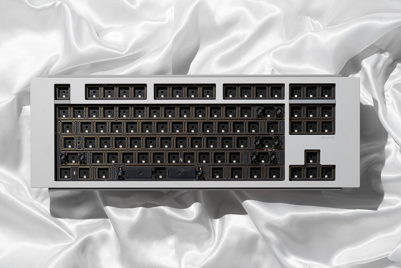 IQUNIX Nature 80 机械键盘（图ZMzY2MDEzNDA0） - 产品摄影 - 站酷设计师ShouziVision原创素材 - 站酷ZCOOL