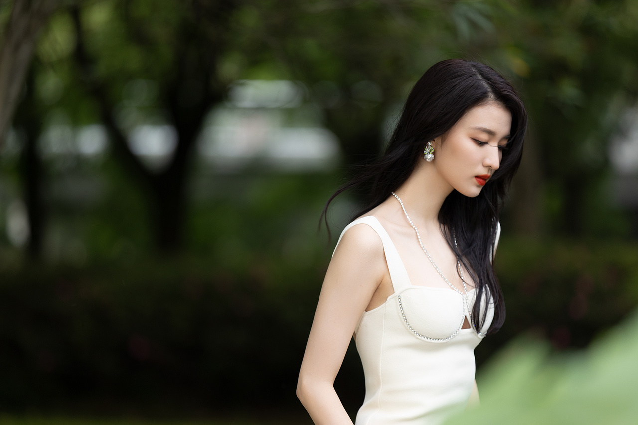 网络杂图《美人兮》见之不忘（图ZMzI2MDUyNTg4） - 时尚/艺术摄影 - 站酷设计师林希泽原创素材 - 站酷ZCOOL