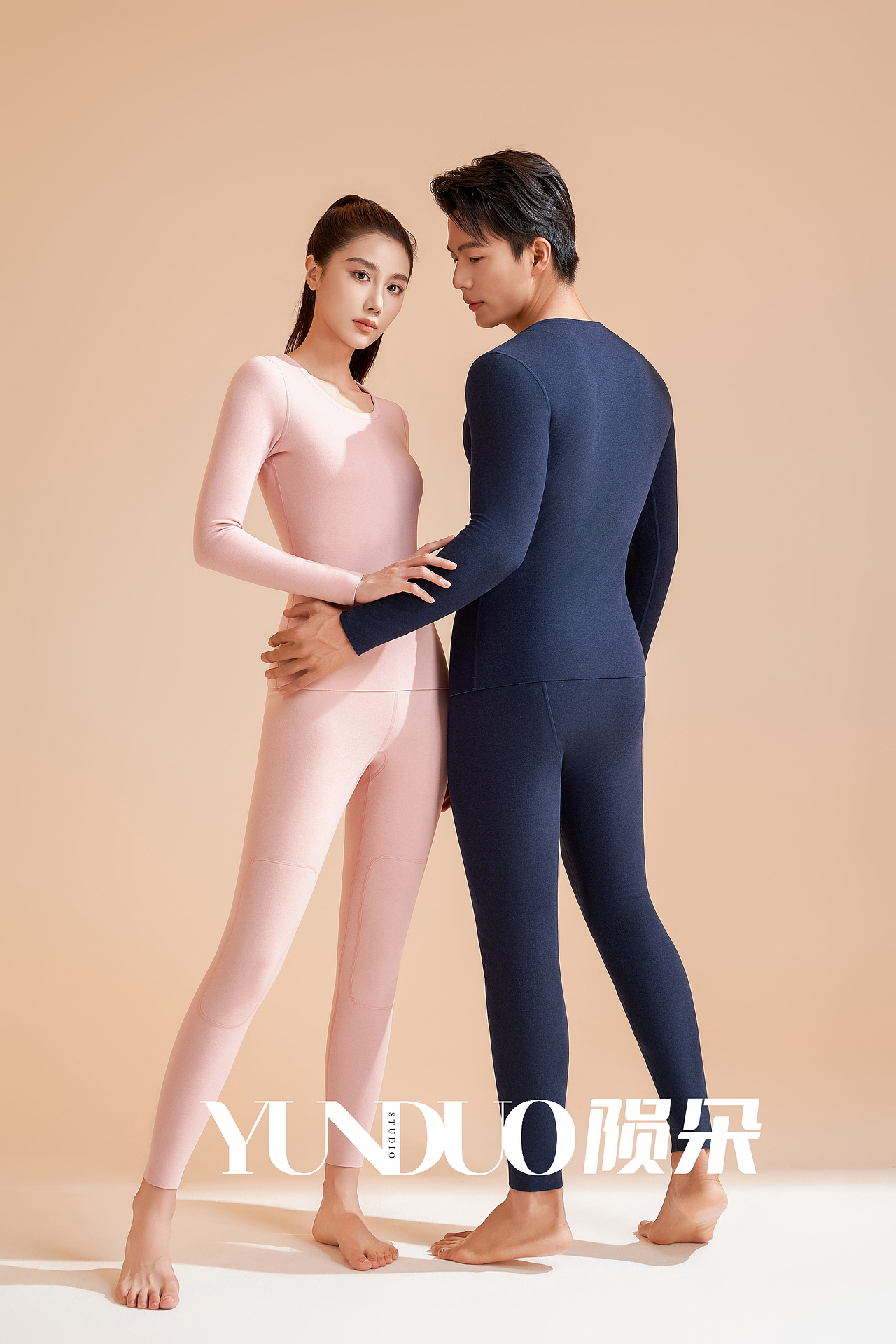 聚衣堂保暖拍摄 保暖套装拍摄 舒适保暖拍摄