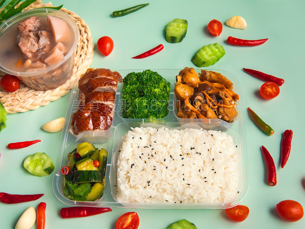 南宁餐饮外卖图片拍照 尚肴烧鸭白切鸡盒饭双拼摄影（图ZMjk3NzY5NDk2） - 美食摄影 - 站酷设计师广西芸影原创素材 - 站酷ZCOOL