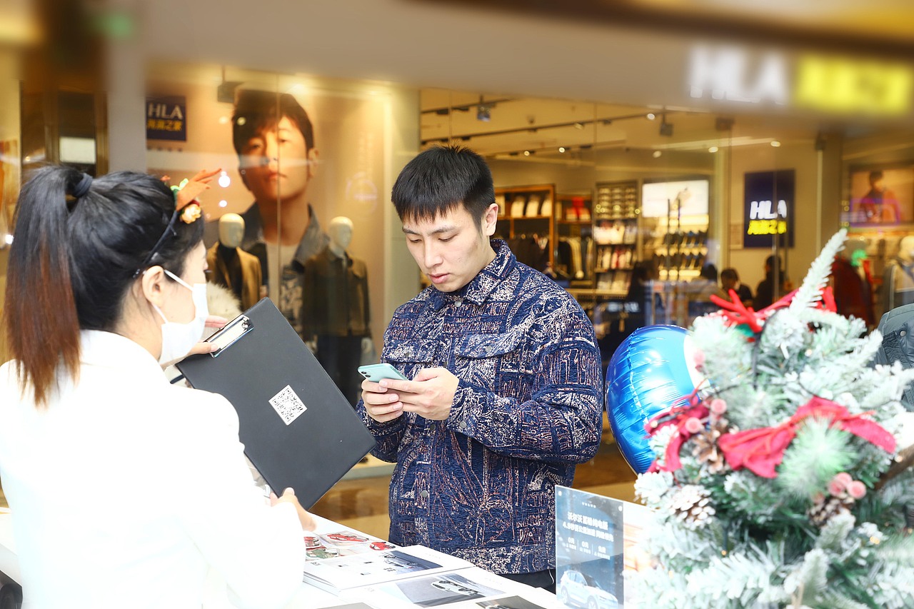 沃尔沃-世欧广场商场静展