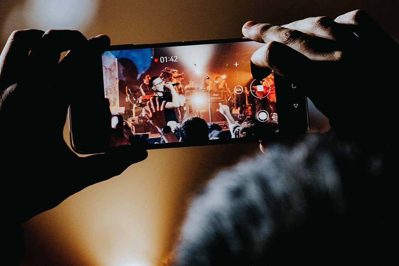 现在，或永不（图ZMzYwMDMyMzM2） - 人像摄影 - 站酷设计师rainie_kkkk原创素材 - 站酷ZCOOL