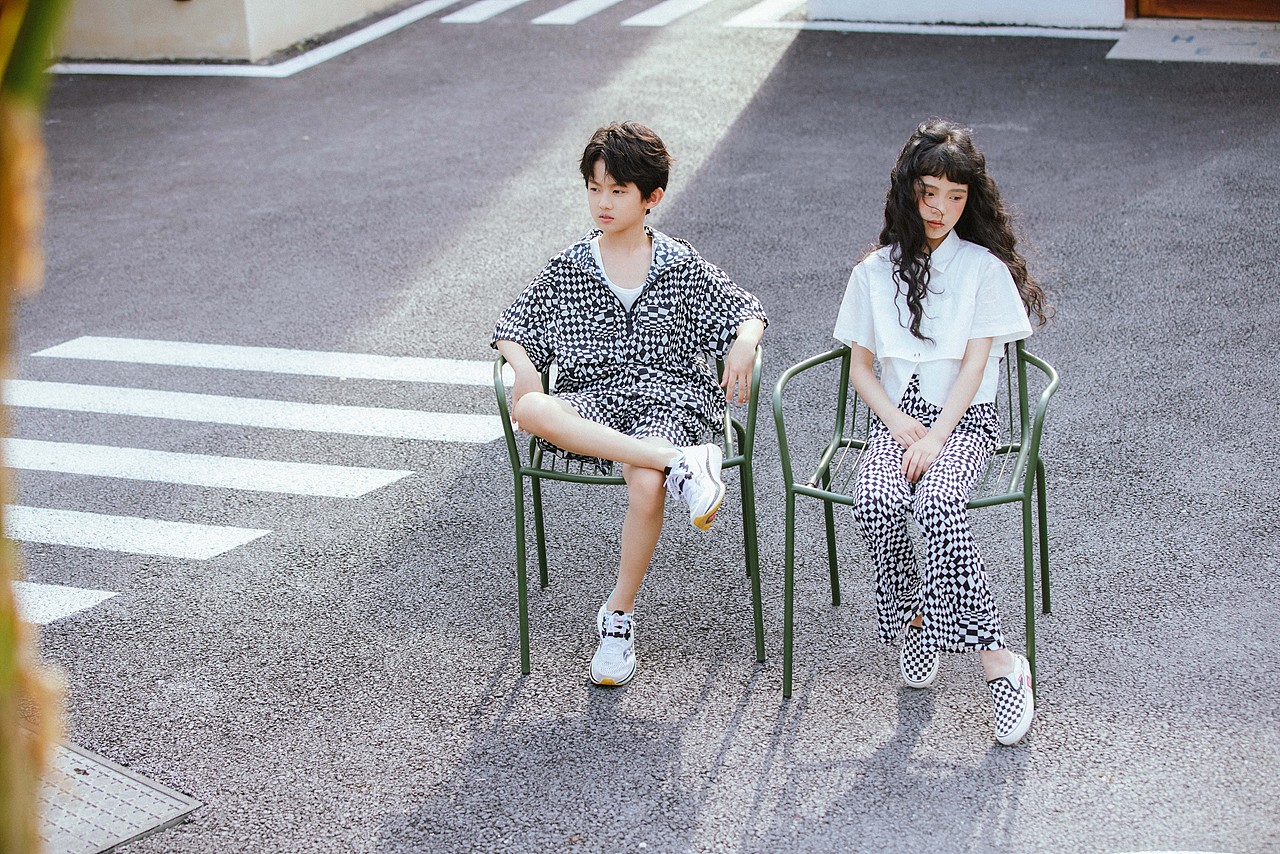 小演员 “闹闹”与“维尼”