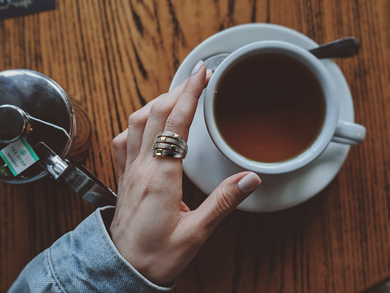 一些首饰类的产品拍摄和合成