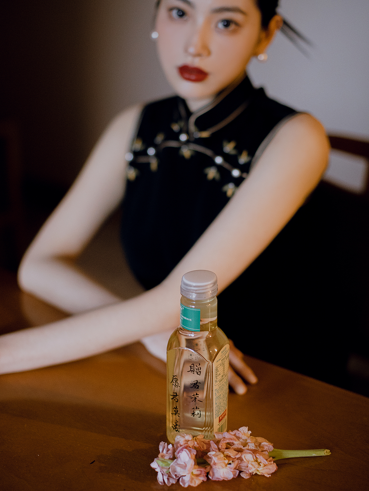 赠君茉莉/愿君莫离（图ZMzI4NzE3NjI0） - 人像摄影 - 站酷设计师赵凯华Zkh原创素材 - 站酷ZCOOL