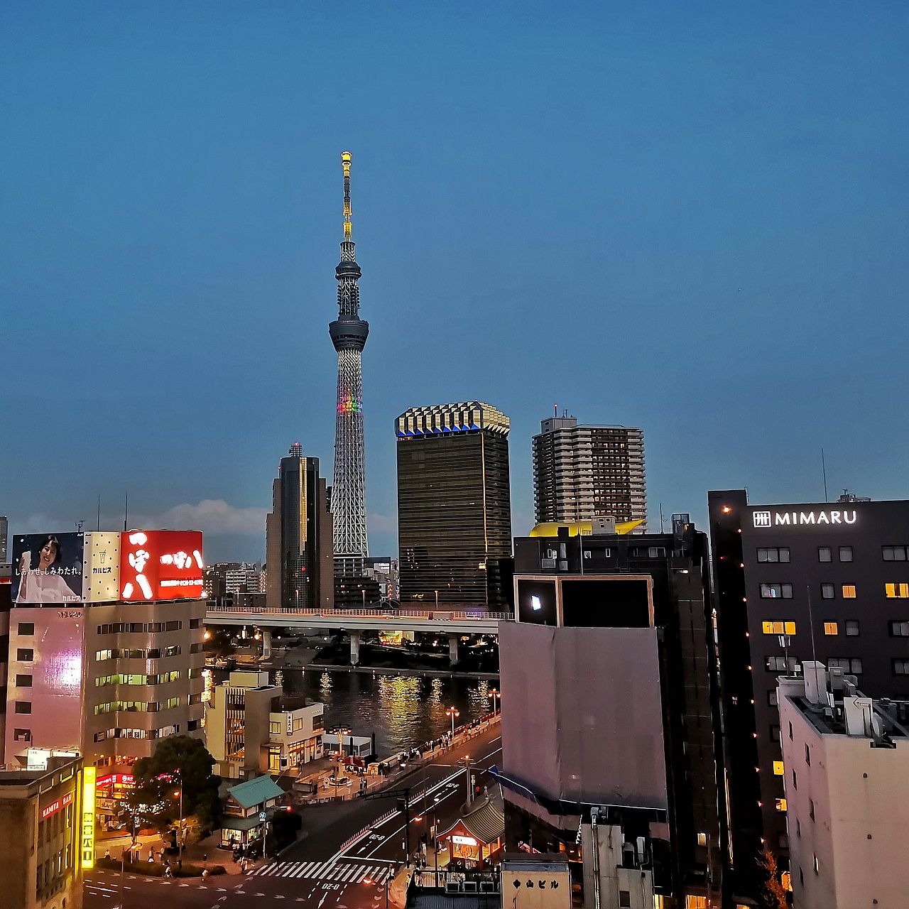 日本东京街头纪实摄影—2023年—街头篇（图ZMzU3NDMwMTI4） - 人文/纪实摄影 - 站酷设计师大豆富原创素材 - 站酷ZCOOL