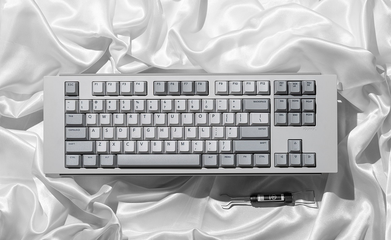 IQUNIX Nature 80 机械键盘（图ZMzY2MDEzNDUy） - 产品摄影 - 站酷设计师ShouziVision原创素材 - 站酷ZCOOL