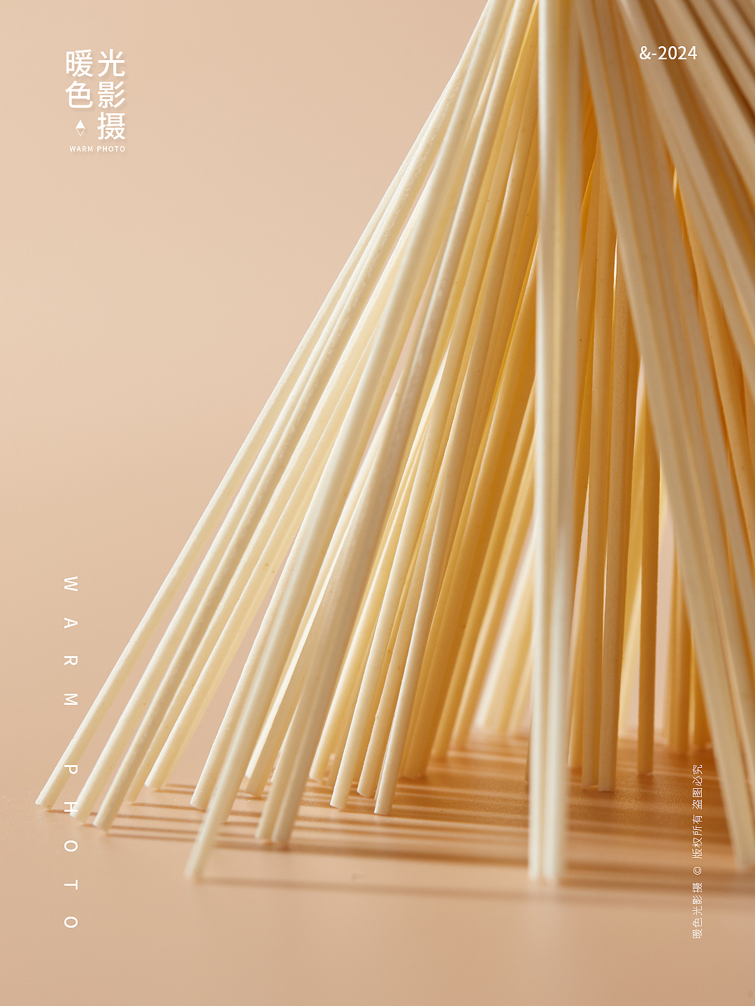 面条拍摄 | 面条美学 极简卡纸造型（图ZMzYyMzc2Mjc2） - 美食摄影 - 站酷设计师暖色光影摄原创素材 - 站酷ZCOOL