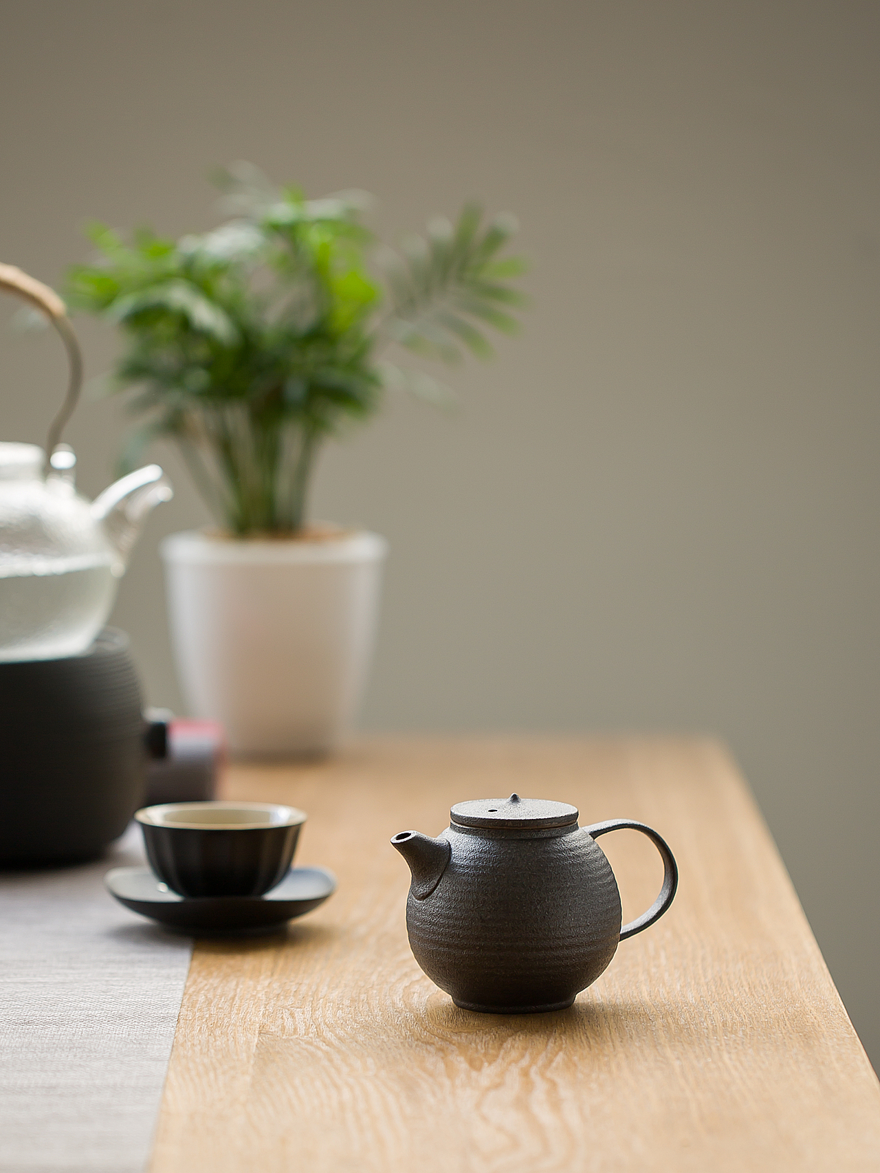 【电商】黑陶茶壶 茶具（图ZOTYxNzA5MDQ=） - 产品摄影 - 站酷设计师五七六三原创素材 - 站酷ZCOOL