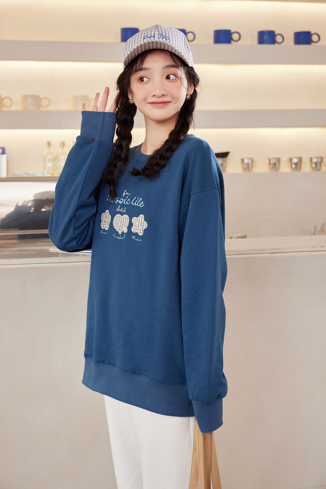 超甜邻家女孩卫衣（商业拍摄）（图ZMjk1MTM3ODAw） - 时尚/艺术摄影 - 站酷设计师JJX2514原创素材 - 站酷ZCOOL