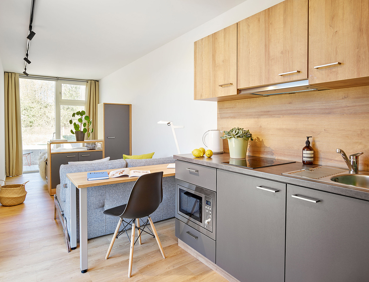 集装箱改造的微型高级公寓,你愿意入住吗