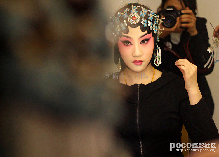 《锁麟囊》头面