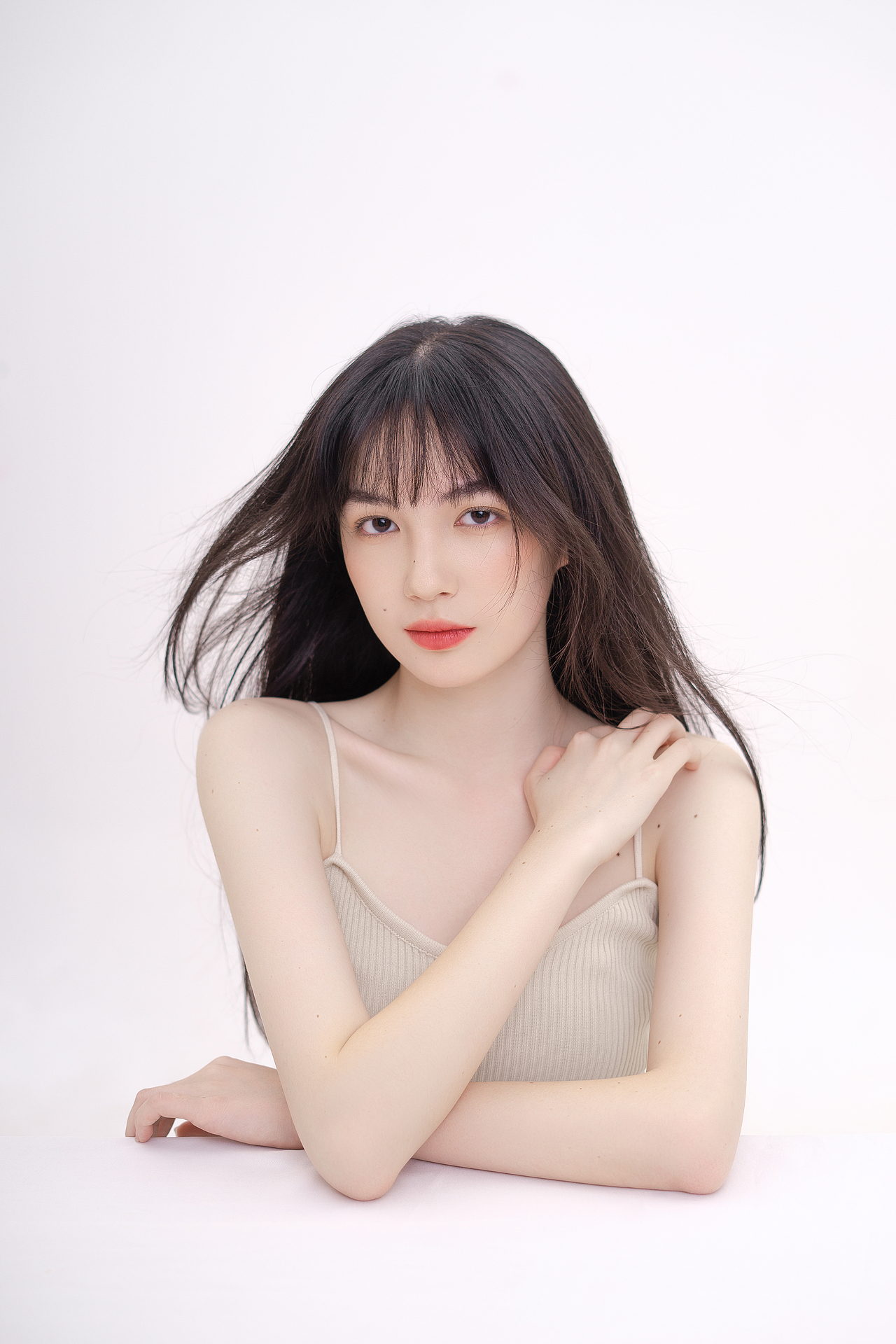 Photo by Xurr（图ZMjU5MjA4MzE2） - 人像摄影 - 站酷设计师xurr原创素材 - 站酷ZCOOL