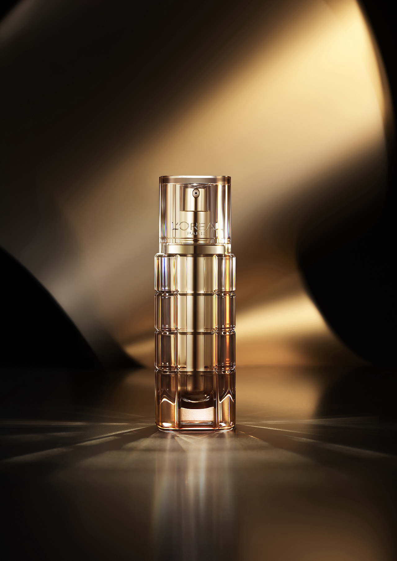 为巴黎欧莱雅拍摄的一组片子,涵盖护肤线的几个系列,四天三十一张