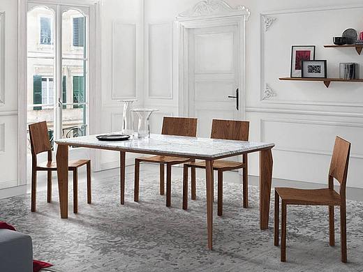 实木与布艺完美结合 Dialma Brown进口欧式家具