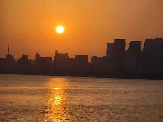 日落（個人主頁-ZNjcxNzEzNDg=） - 風(fēng)光攝影 - 站酷設(shè)計師卷卷貓原創(chuàng)素材 - 站酷ZCOOL