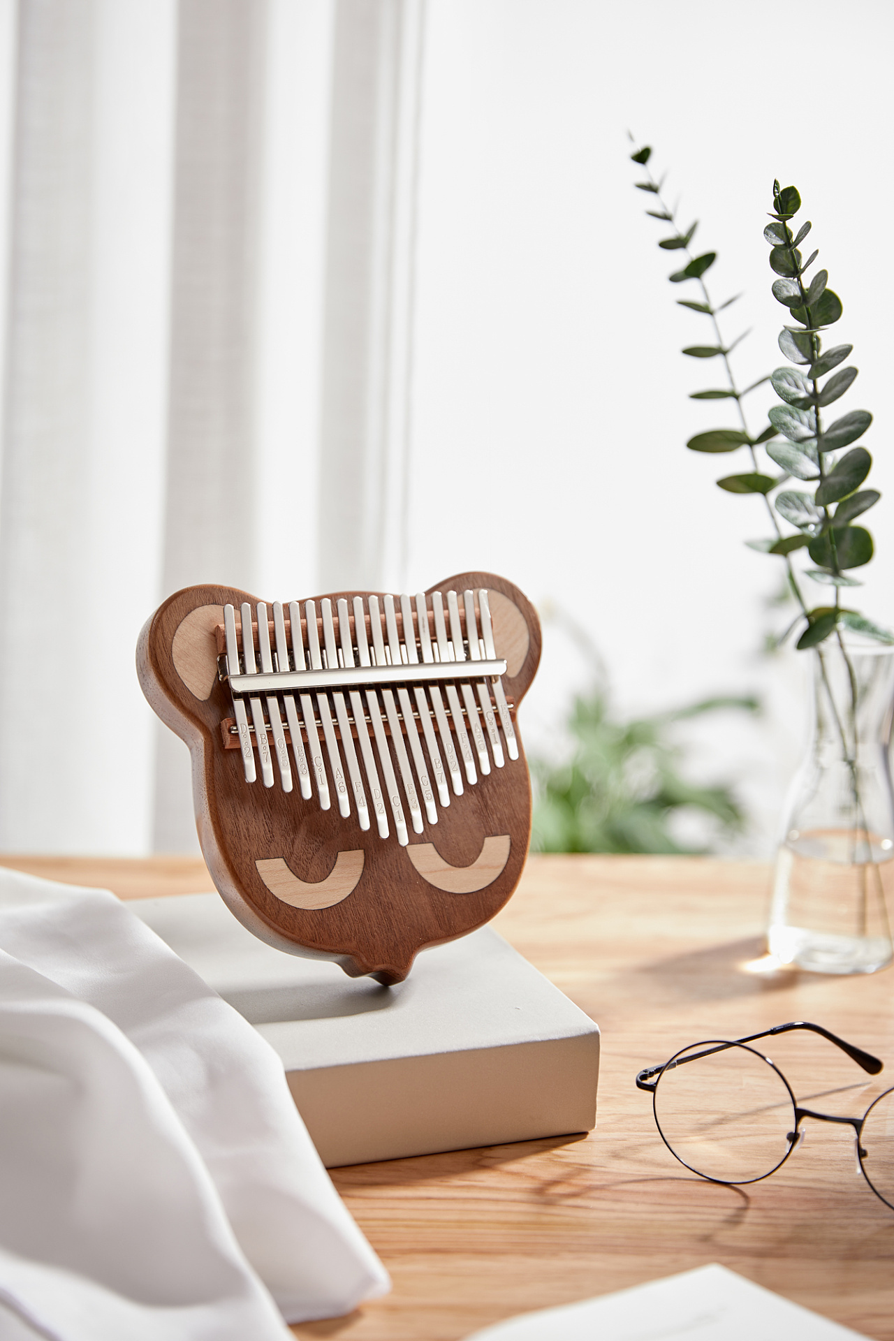 卡林巴拇指琴|摄影|产品摄影|三匹羊 - 原创作品 - 站酷 (zcool)