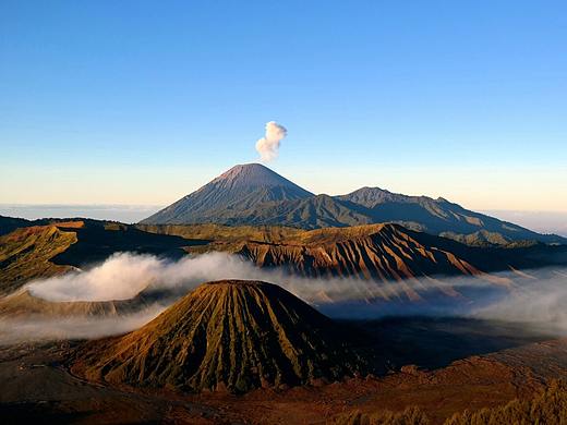 婆罗摩火山高清动态壁纸