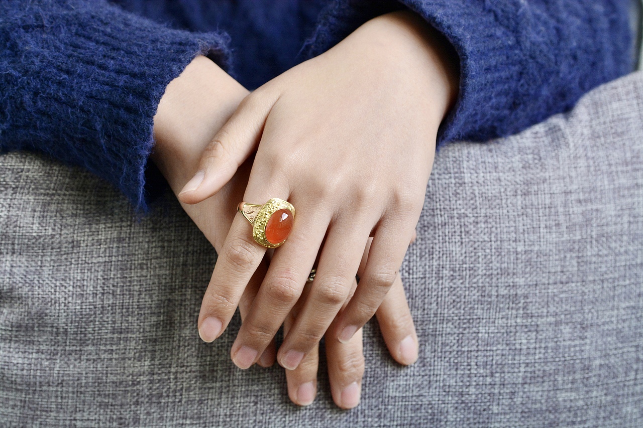 设计师作品|南红老鹰戒指