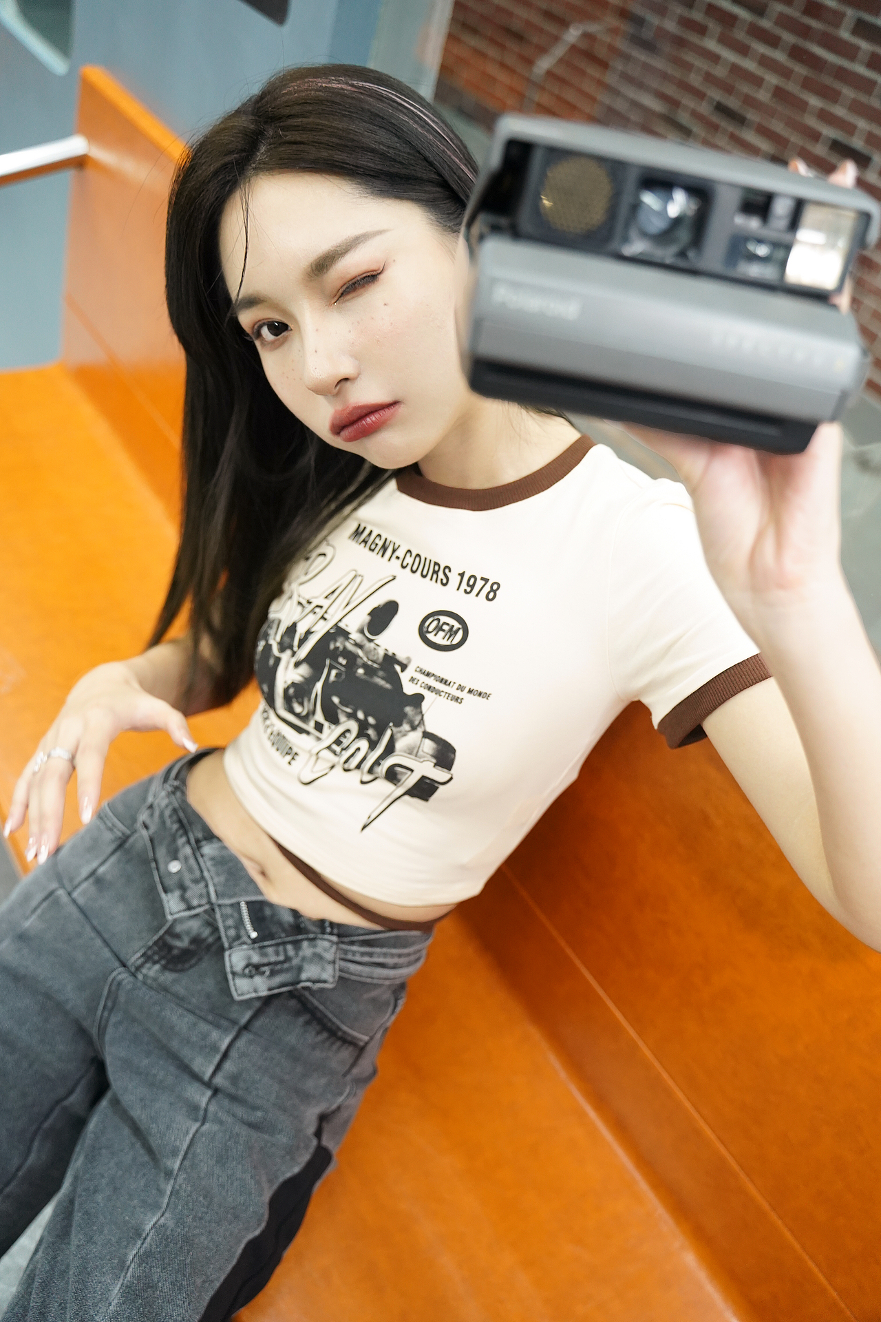 📹复古Y2K千禧辣妹（图ZMzAyNTk2MzEy） - 人像摄影 - 站酷设计师月半桔原创素材 - 站酷ZCOOL