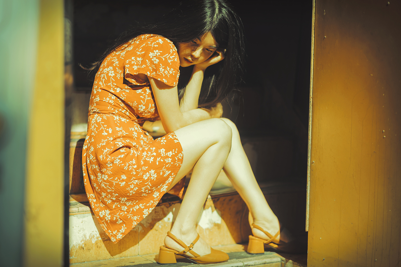 路口（图ZODg4MDM1Mjg=） - 人像摄影 - 站酷设计师小朋时光原创素材 - 站酷ZCOOL