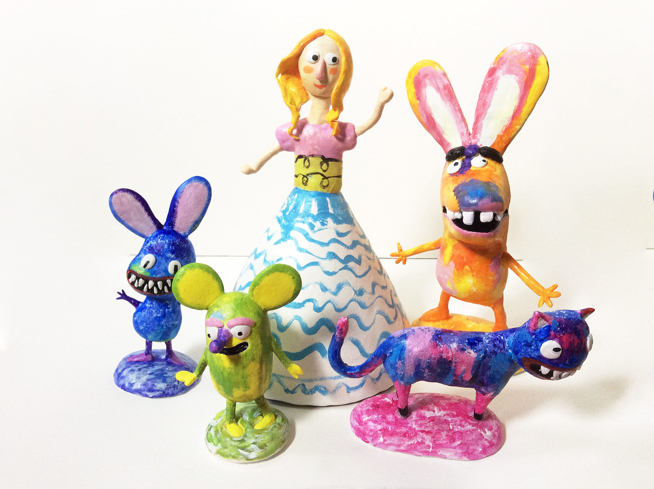 帮朋友做的软陶泥手办公仔