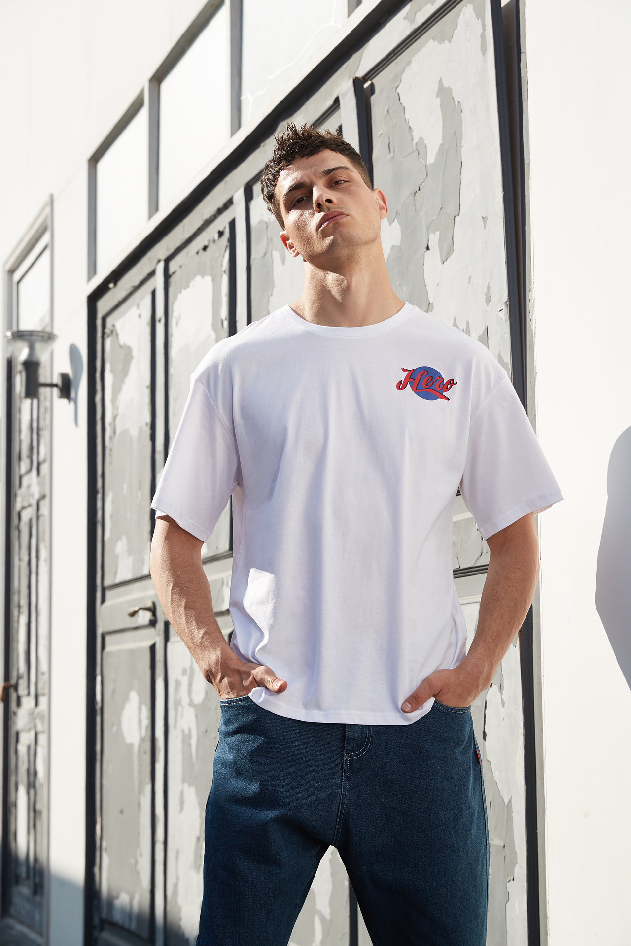 外景（图ZMTk4NzI3OTUy） - 时尚/艺术摄影 - 站酷设计师东狮文化传媒原创素材 - 站酷ZCOOL