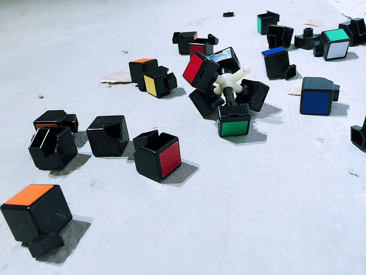 魔方畫（圖ZNjI1MjI0MzI=） - 其他手工藝 - 站酷設(shè)計(jì)師葉帆梁原創(chuàng)素材 - 站酷ZCOOL