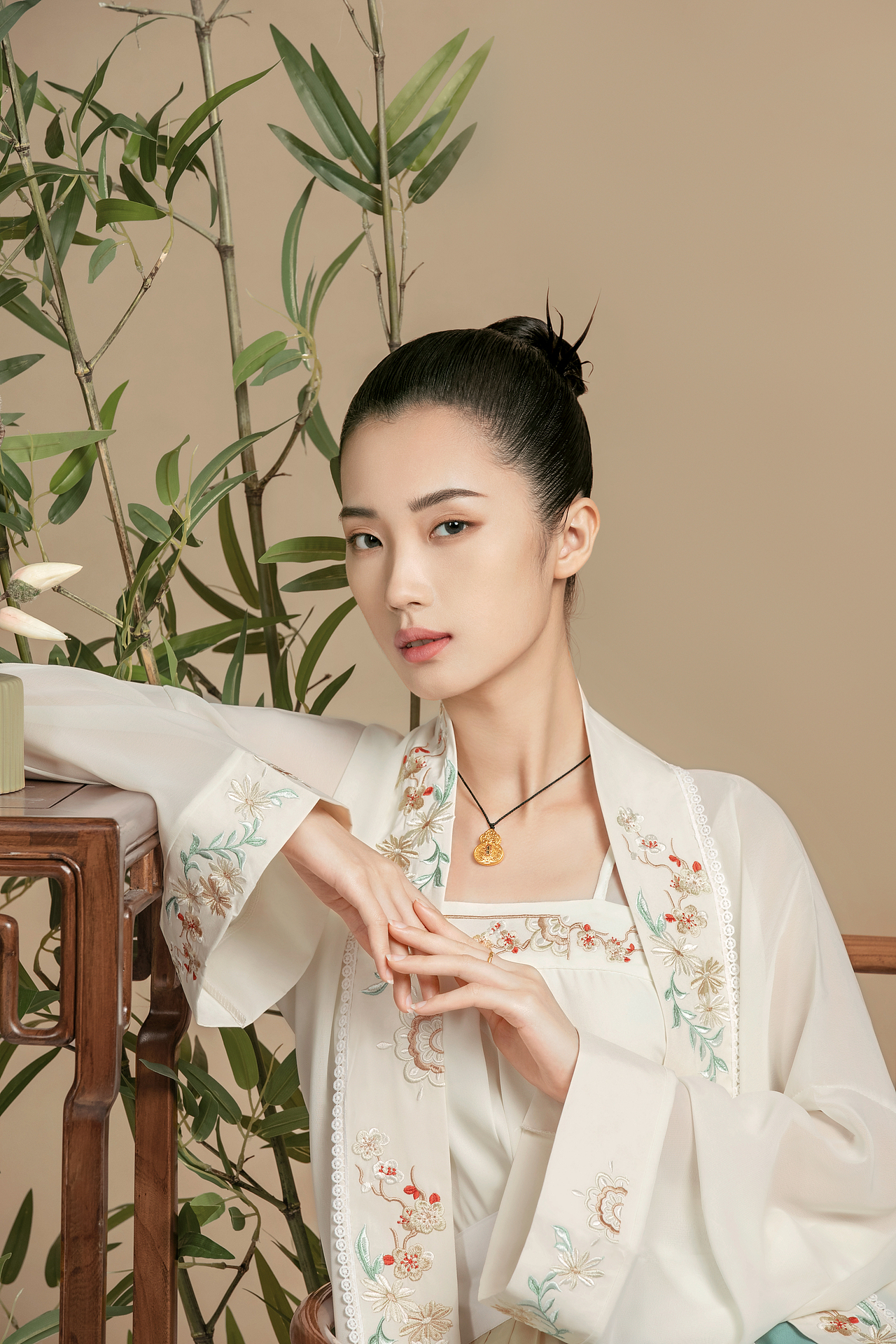 黄金拍摄（图ZMjkwMDQ0NzU2） - 时尚/艺术摄影 - 站酷设计师尚帝摄影原创素材 - 站酷ZCOOL