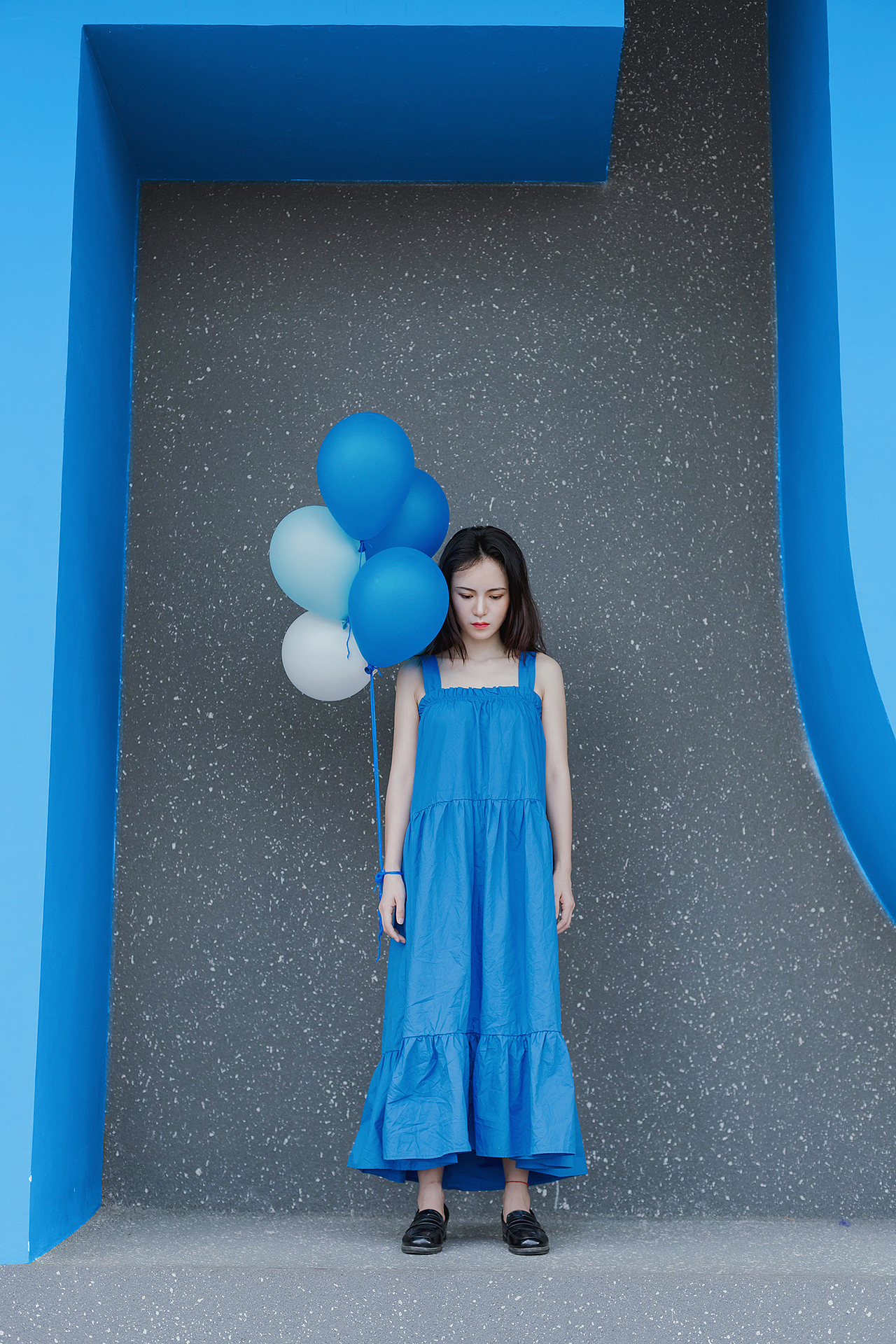 夢(mèng)藍(lán)創(chuàng)想（圖ZMTY0NDAzMjA4） - 人像攝影 - 站酷設(shè)計(jì)師林視界原創(chuàng)素材 - 站酷ZCOOL