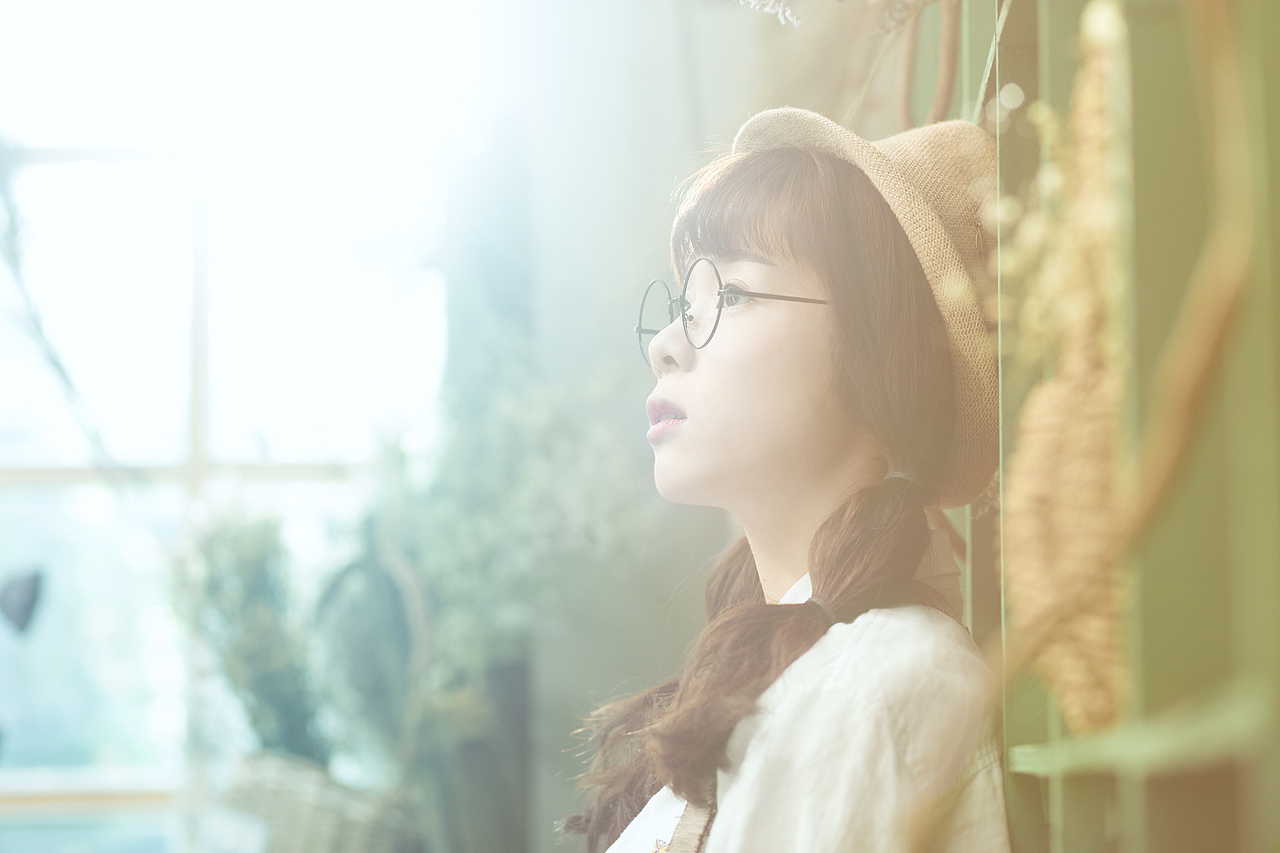 好像阿拉蕾的妹子